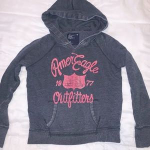 American Eagle sweater